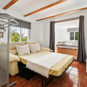 Apartamento Casa De 2 Con Piscina Privada Y Desayuno Incluido En Pinos De Alhaurin, Alhaurín de la Torre
